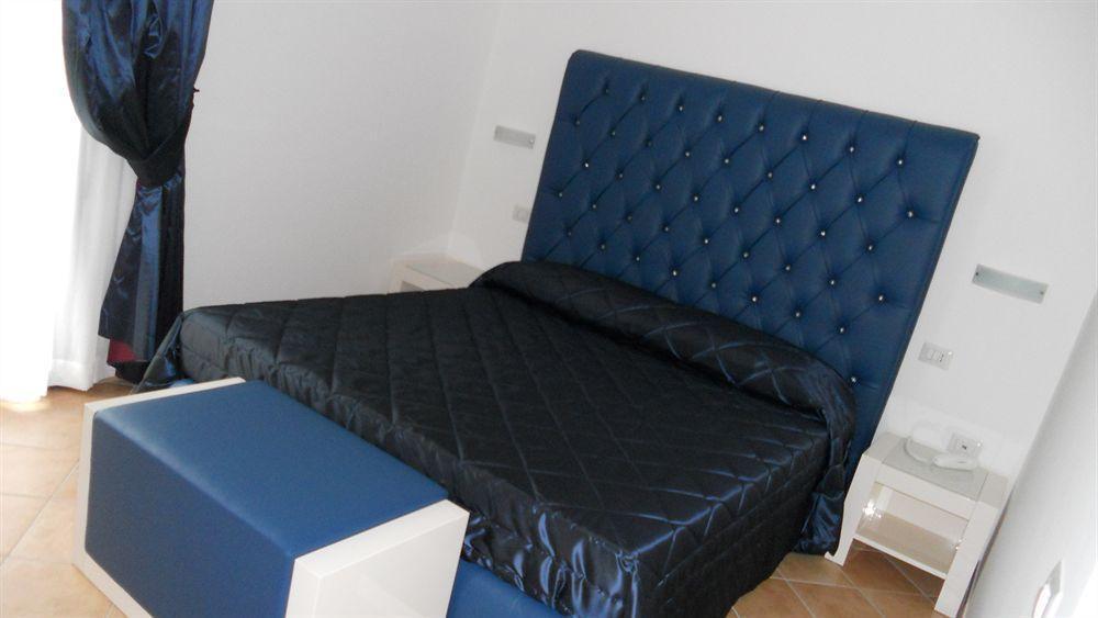 Hotel Caluna Charme San Giovanni a Piro Zewnętrze zdjęcie