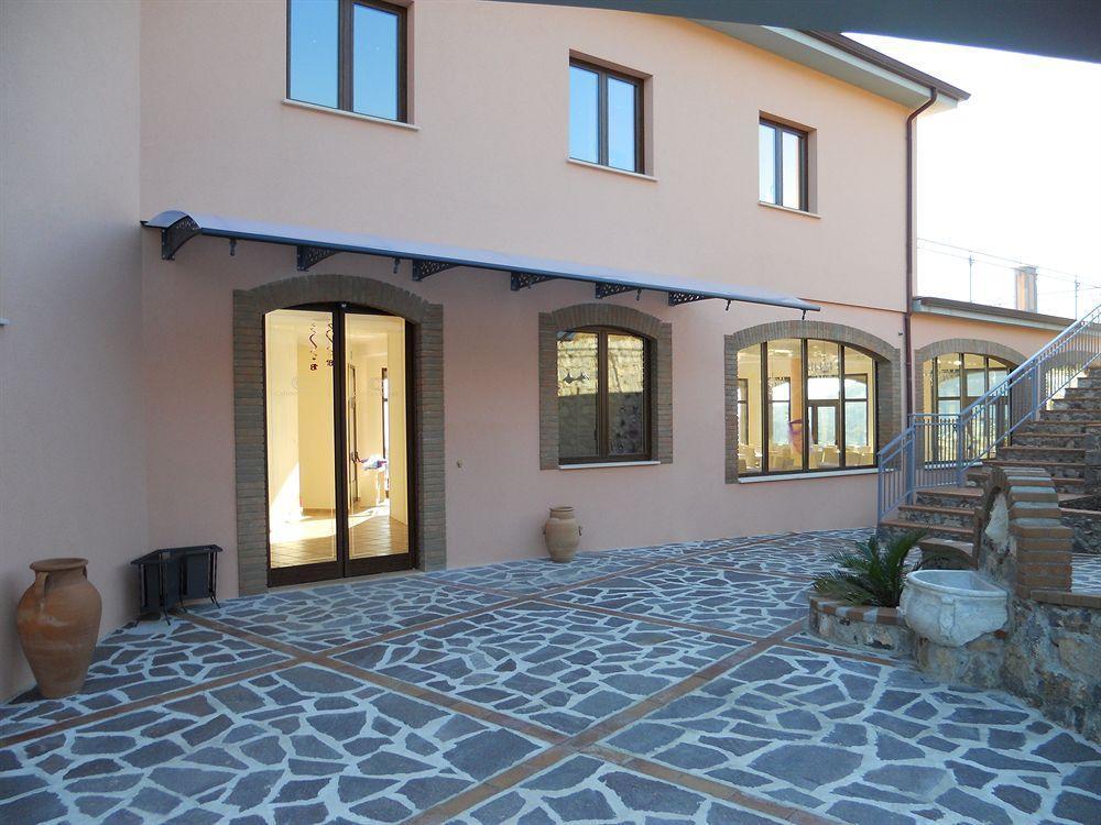 Hotel Caluna Charme San Giovanni a Piro Zewnętrze zdjęcie
