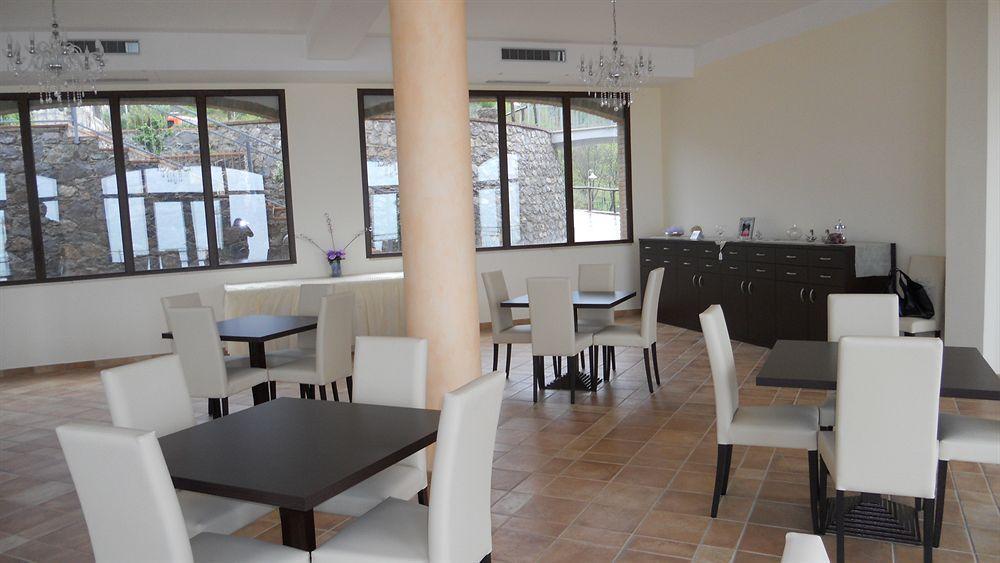 Hotel Caluna Charme San Giovanni a Piro Zewnętrze zdjęcie