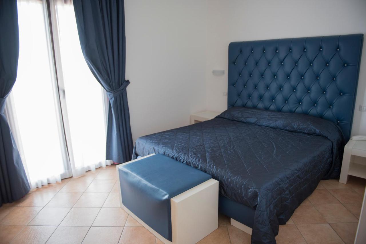Hotel Caluna Charme San Giovanni a Piro Zewnętrze zdjęcie