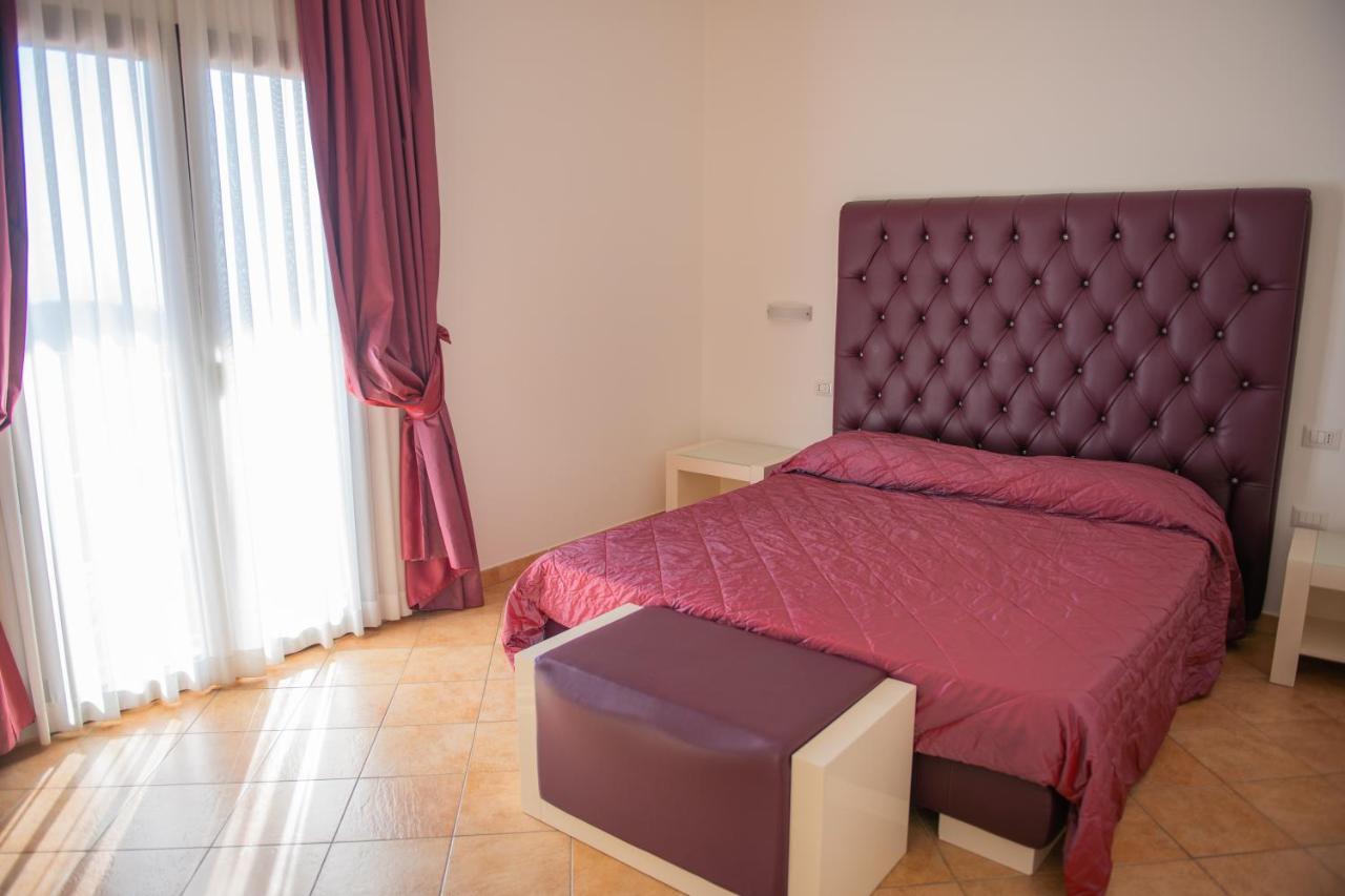 Hotel Caluna Charme San Giovanni a Piro Zewnętrze zdjęcie