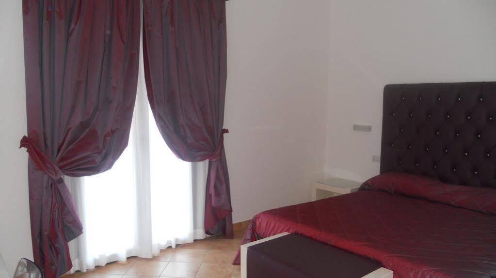 Hotel Caluna Charme San Giovanni a Piro Zewnętrze zdjęcie